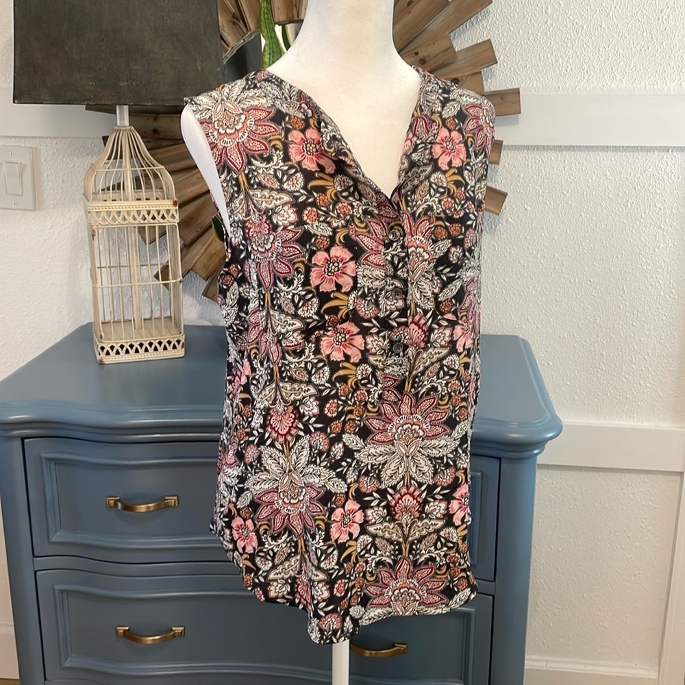 Loft Pink/Gray Floral Button-front Tank, Small S